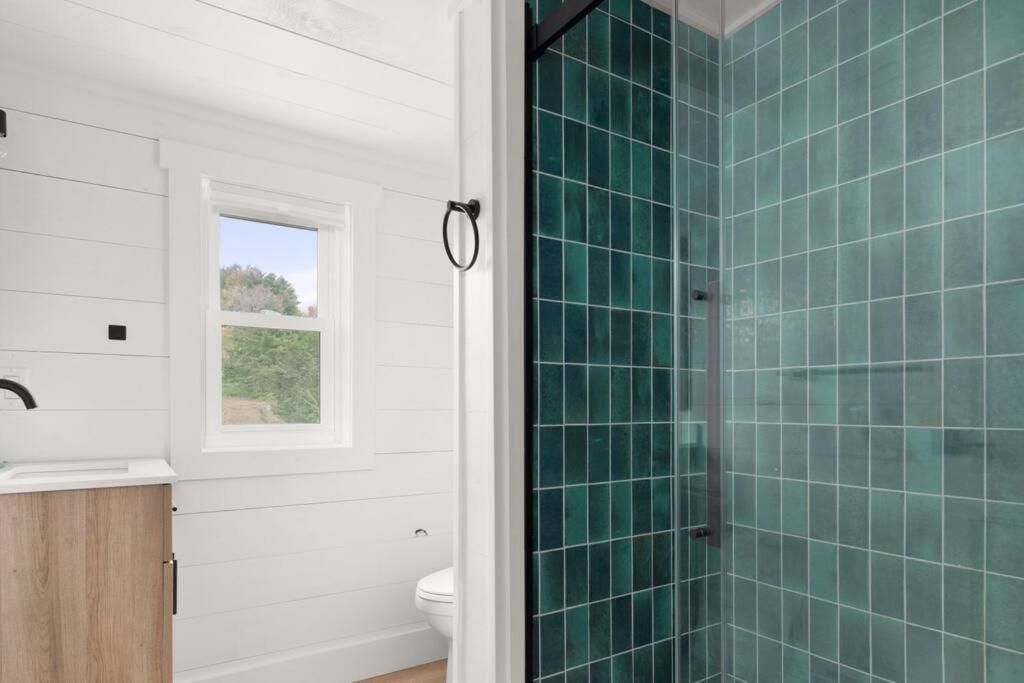 Charming & Freshly Restored Farmhouse 1 Mile From Center Of Stowe Eksteriør bilde