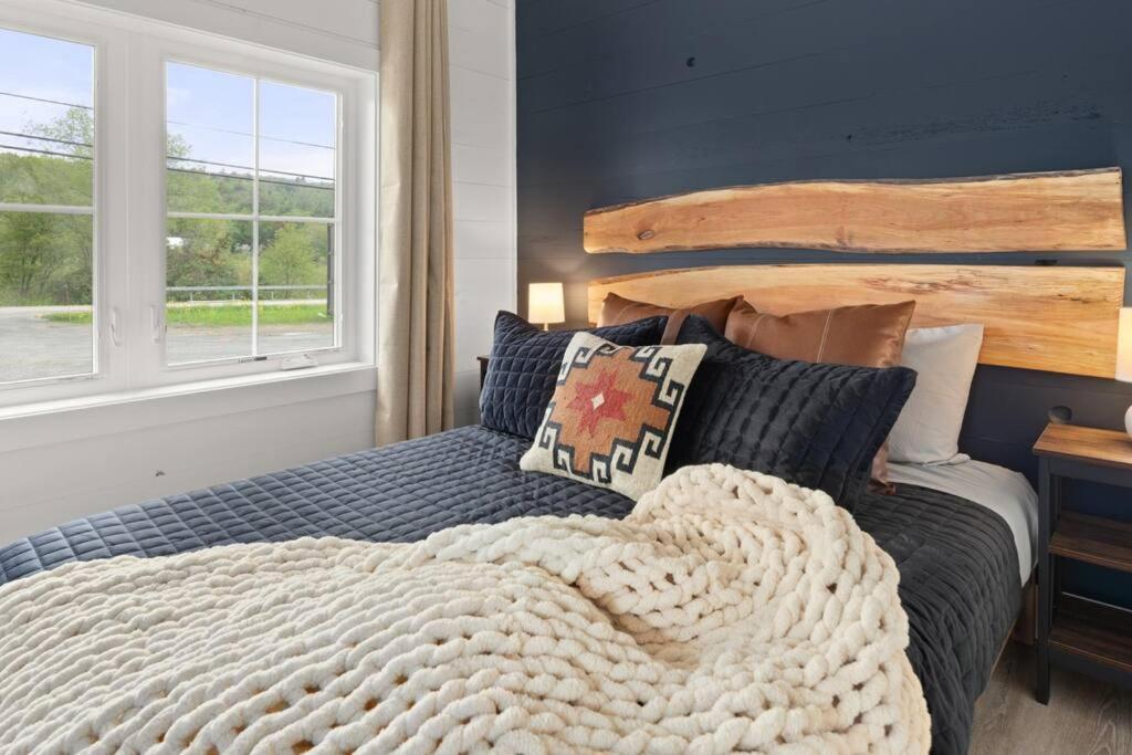 Charming & Freshly Restored Farmhouse 1 Mile From Center Of Stowe Eksteriør bilde